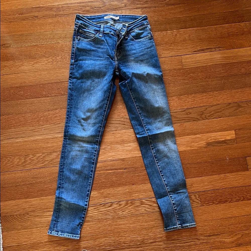 Levi's Women's Skinny Jeans in Blue 25x28